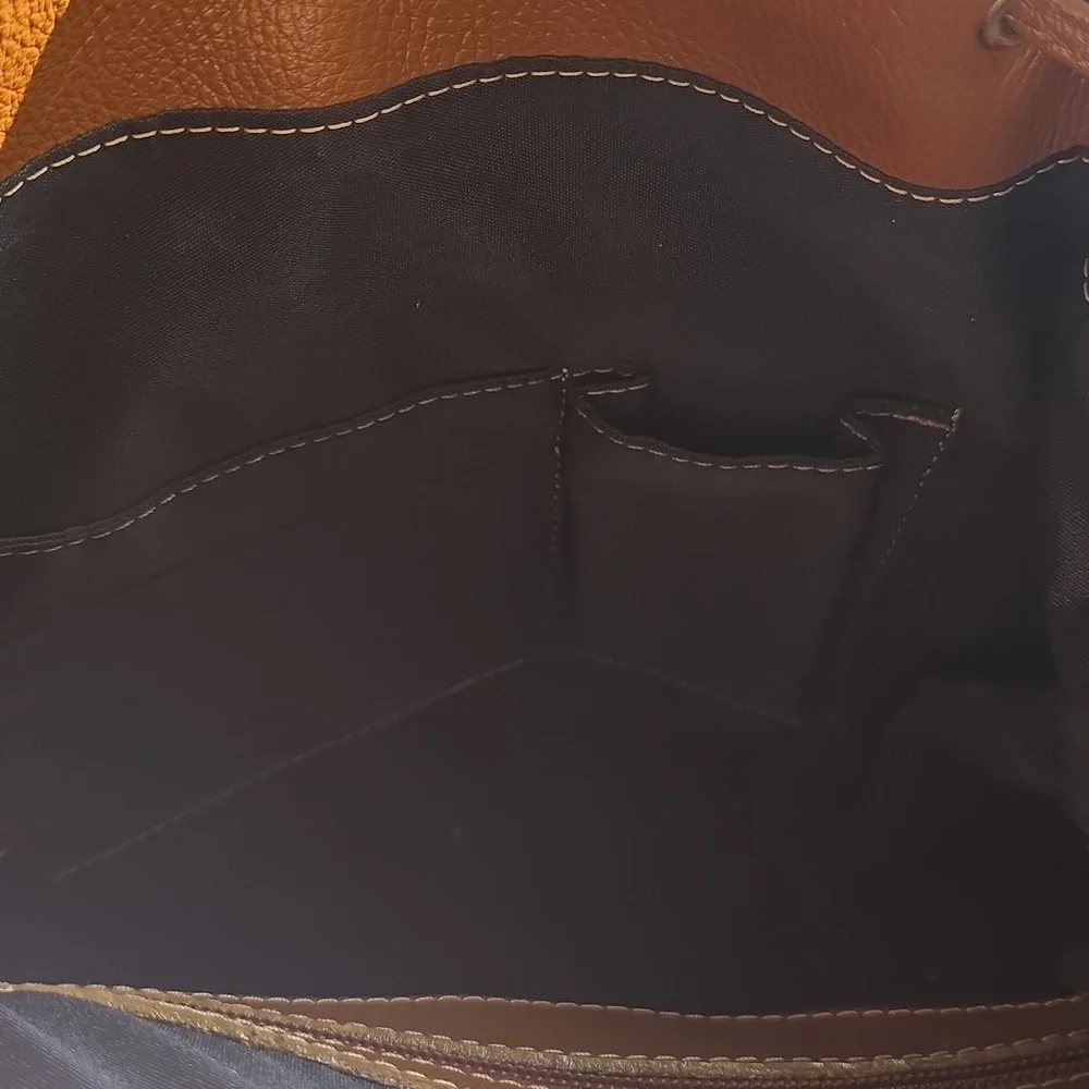 Two Pretty | Full Grain Leather Convertible Backpack - Picture 15 of 17